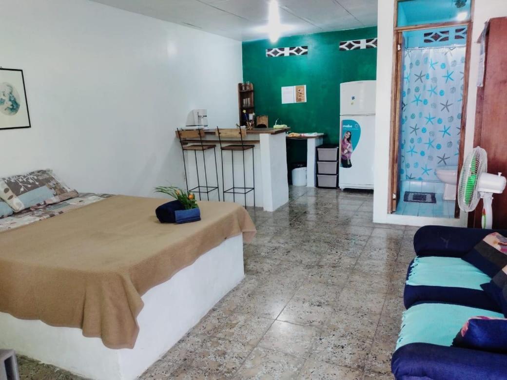 Magic Flower Rooms Cahuita Exterior foto